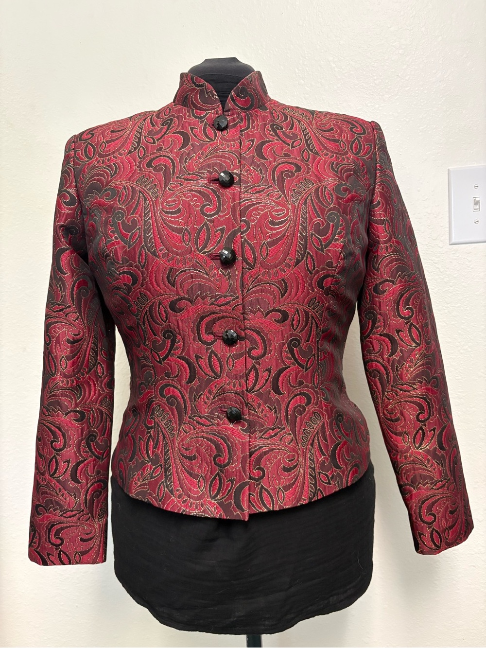 MSK Red Paisley Mandarin-Collar Blazer with Black Buttons